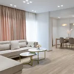 Imeros City Centre Apartment - Luxurious & Spacious!